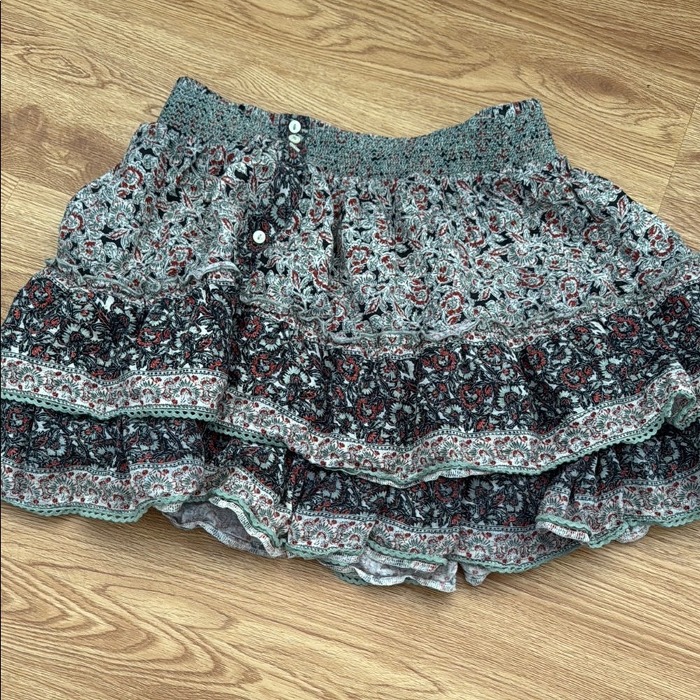 Elegant Floral Mini Skirt